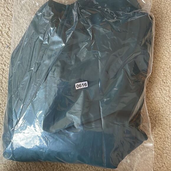 Show Me Your Mumu Claire Midi Dress Size M NWOT - Picture 10 of 10